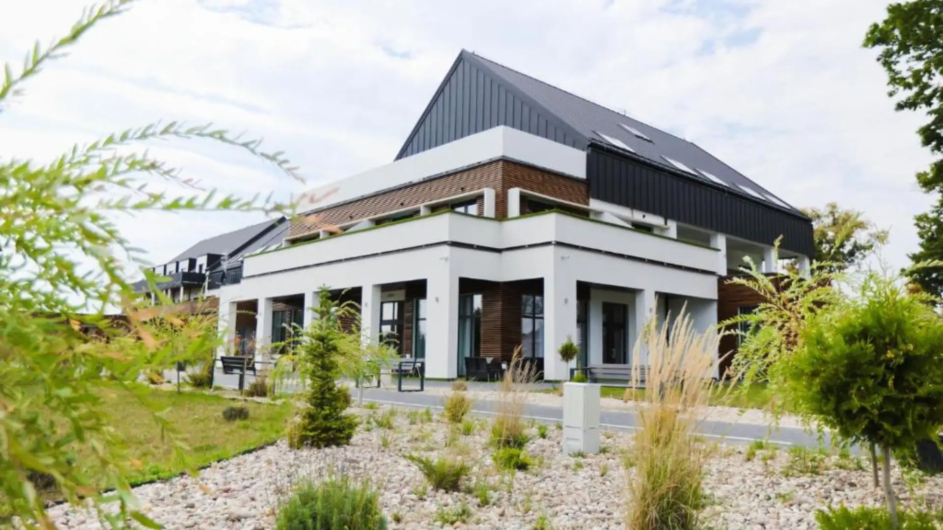 Budynek Natural Hotel